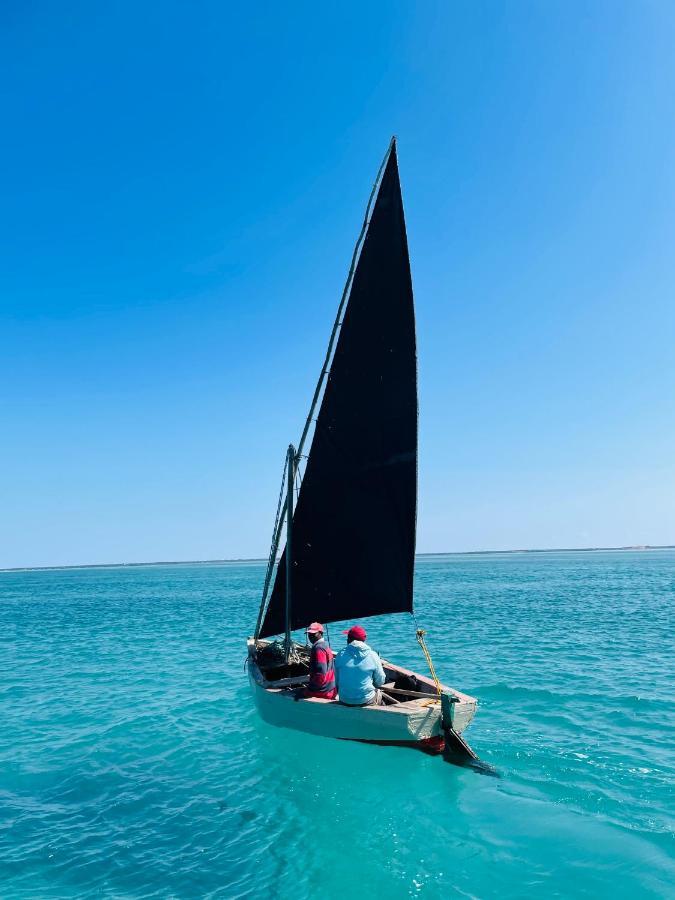 Mangal Beach Lodge 维兰库卢什 外观 照片